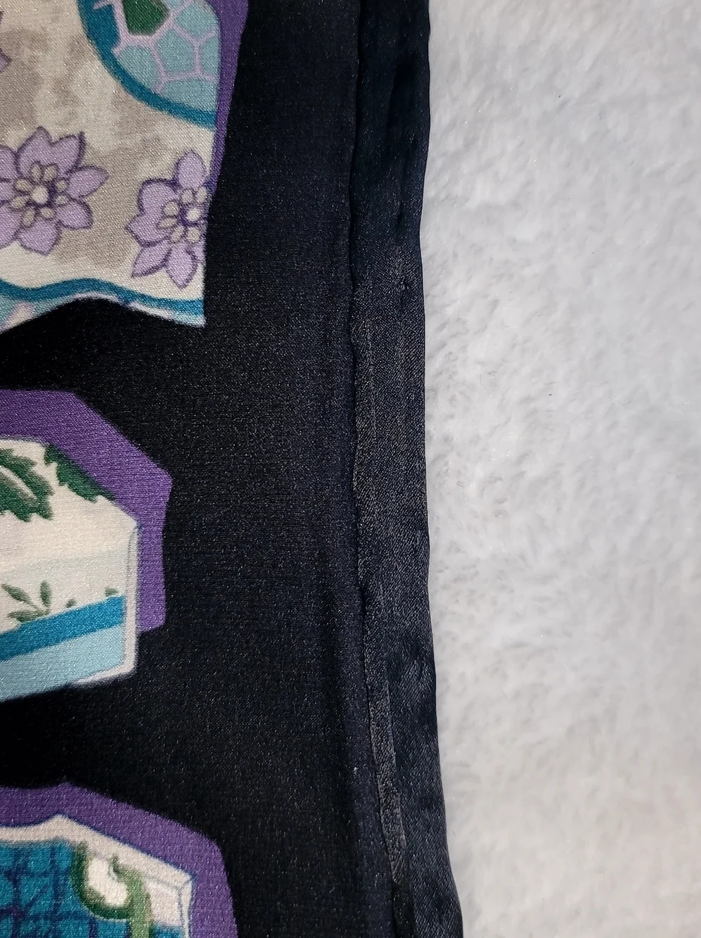 Vintage Chinese Pottery Print Blue Purple Hand Rolled Silk Scarf 26
